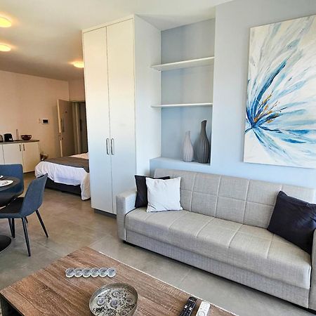 Sealife Citycenter Residences Larnaka Exterior foto