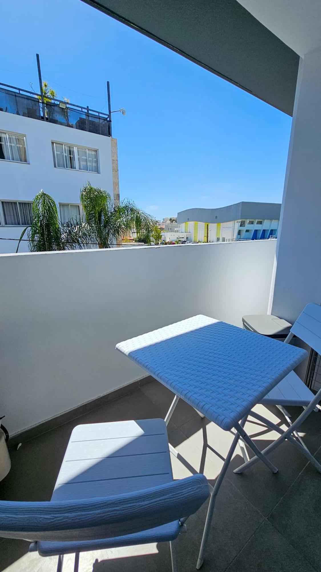 Sealife Citycenter Residences Larnaka Exterior foto